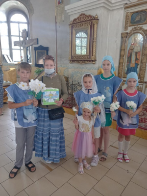 8 августа  богучарцы присоеденились к ежегодной областной благотворительной акции «Белый цветок»