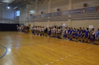 В Богучаре состоялись соревнования по волейболу. За кубок района сразились восемь женских команд