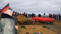 Поисковый отряд "Память" перезахоронил останки 74 советских воинов